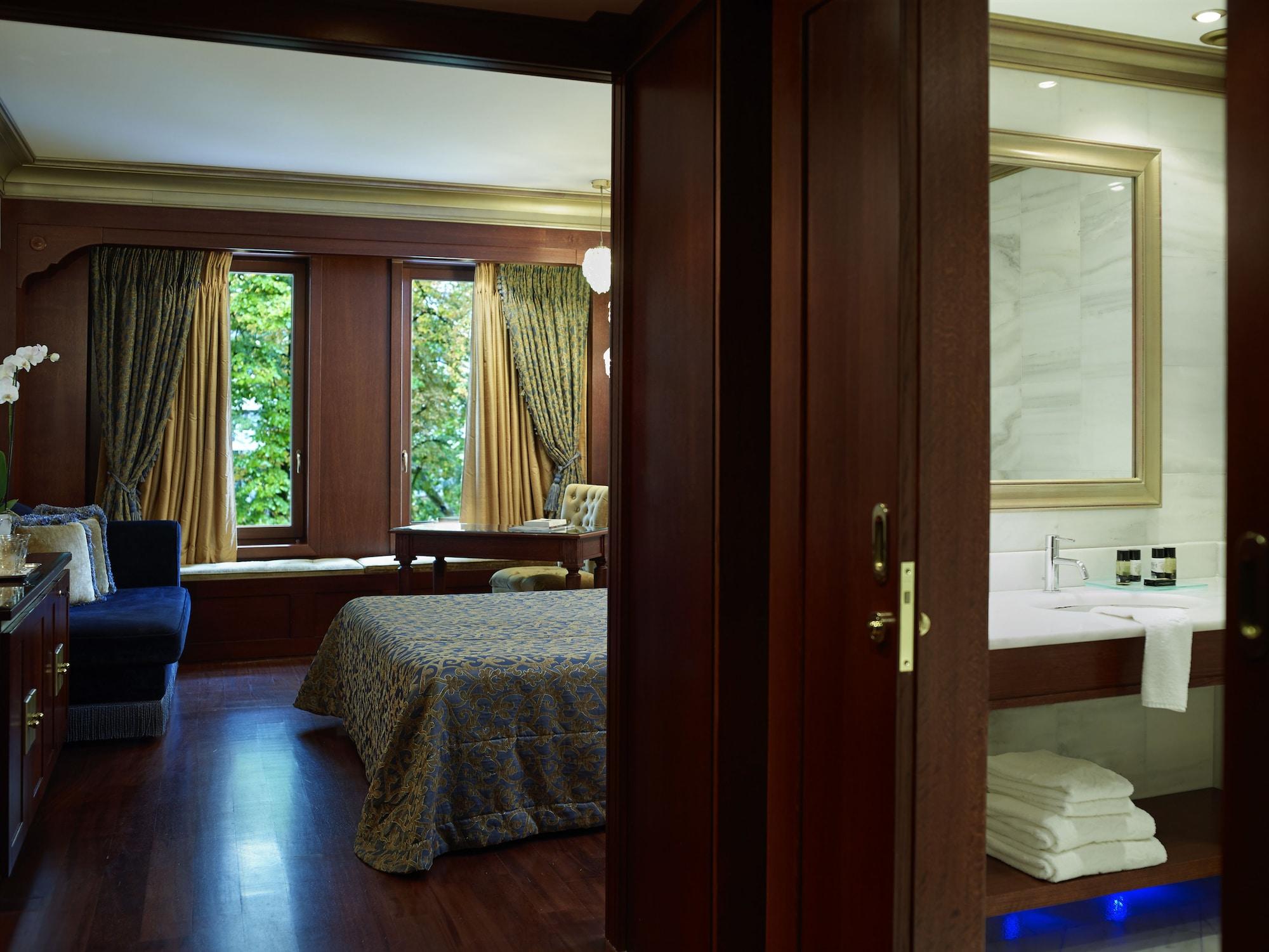 Grand Serai Congress And Spa Ioánina Exterior foto A room at the hotel