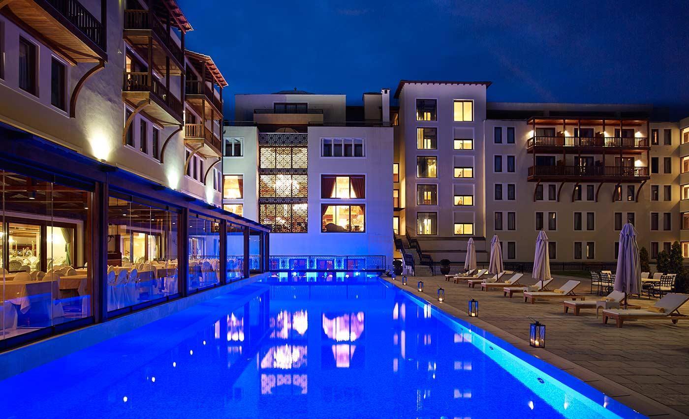 Grand Serai Congress And Spa Ioánina Exterior foto The swimming pool at the hotel